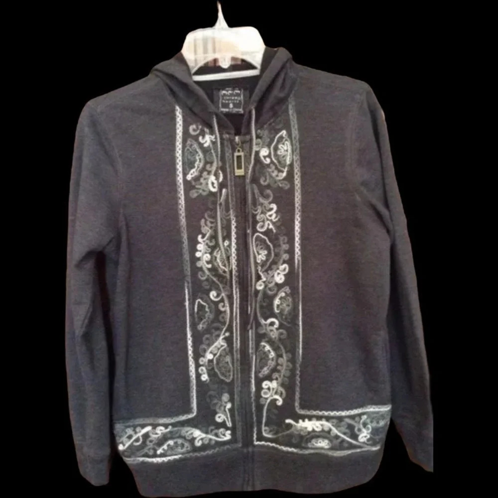 BOHO Embroidered Hoodie, Size Small, NWOT - Picture 3 of 6